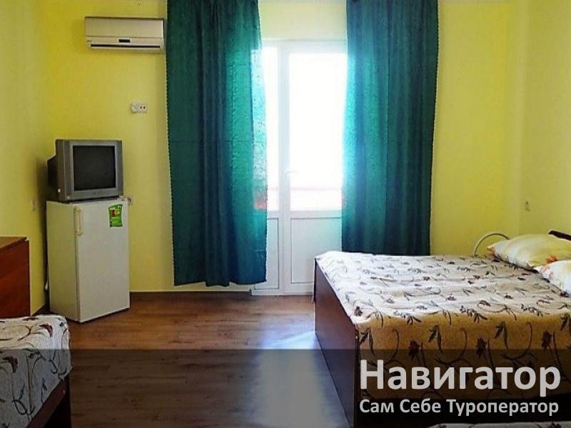 ЯБЛОКО - гостевой дом в Геленджик (Тонкий мыс) ЯБЛОКО - гостевой дом в Геленджик (Тонкий мыс)