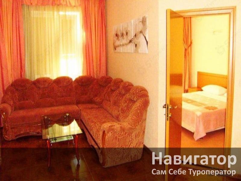 НА НОВОРОСССИЙСКОЙ - Отель в Геленджик (Толстый мыс) НА НОВОРОСССИЙСКОЙ - Отель в Геленджик (Толстый мыс)