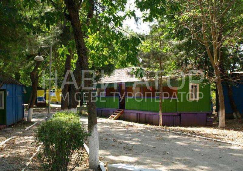3325 - база отдыха в Дивноморское
