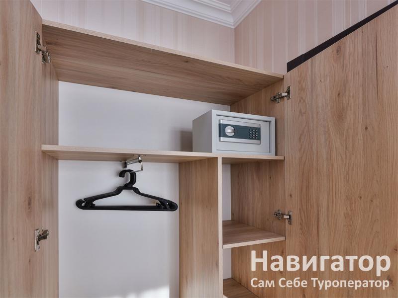 ВЕРСАЛЬ - отель 3* в Геленджик центр