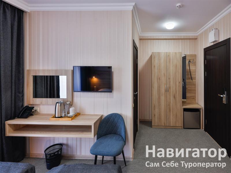 ВЕРСАЛЬ - отель 3* в Геленджик центр ВЕРСАЛЬ - отель 3* в Геленджик центр