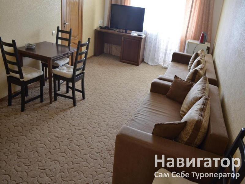 ПАРУС - мини-гостиница в пос. Новомихайловский ПАРУС - мини-гостиница в пос. Новомихайловский
