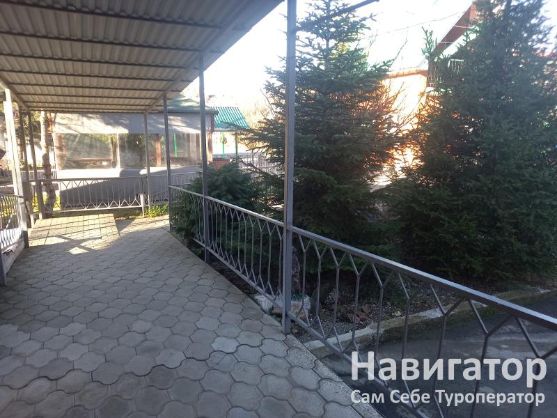 БОЛЬШАЯ МЕДВЕДИЦА - гостиничный комплекс в Гуамка пос.