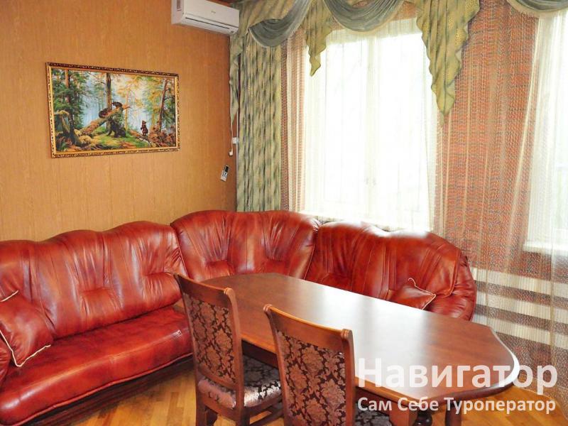 БОЛЬШАЯ МЕДВЕДИЦА - гостиничный комплекс в Гуамка пос.