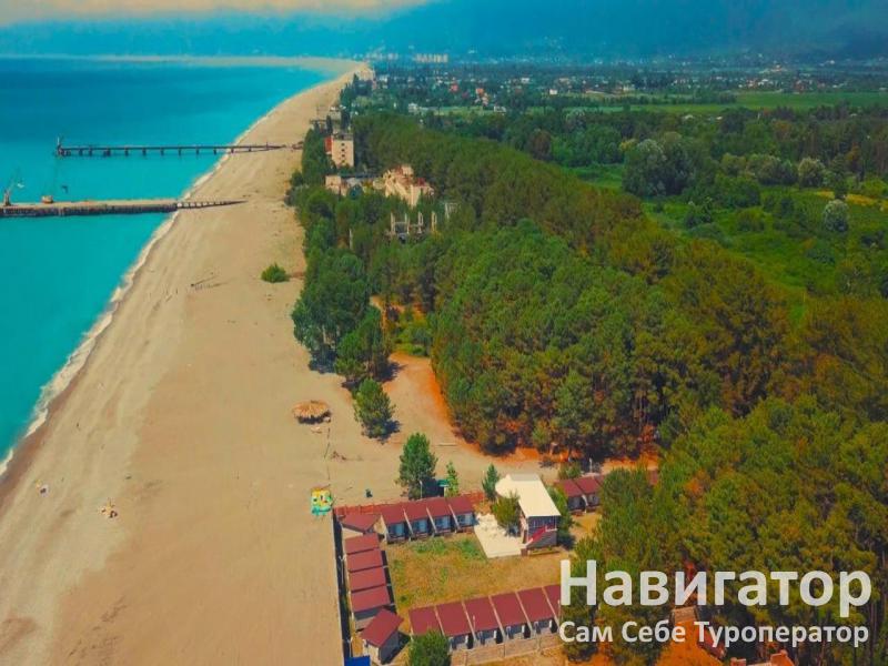 ОСТРОВ-АБЖАХА - парк-отель в Пицунда ОСТРОВ-АБЖАХА - парк-отель в Пицунда