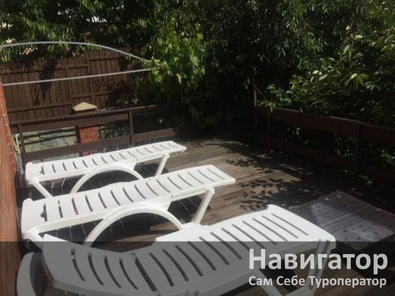 АНТОНИНА - гостевой дом в Геленджик (Толстый мыс)