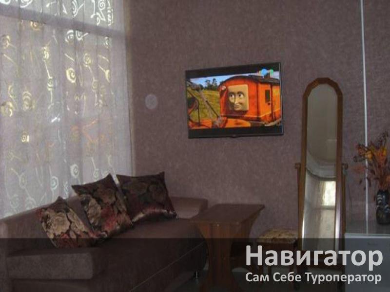 АНТОНИНА - гостевой дом в Геленджик (Толстый мыс) АНТОНИНА - гостевой дом в Геленджик (Толстый мыс)