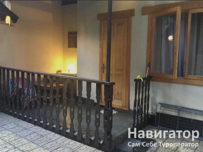 АЛИНА - гостевой дом в Алупка АЛИНА - гостевой дом в Алупка