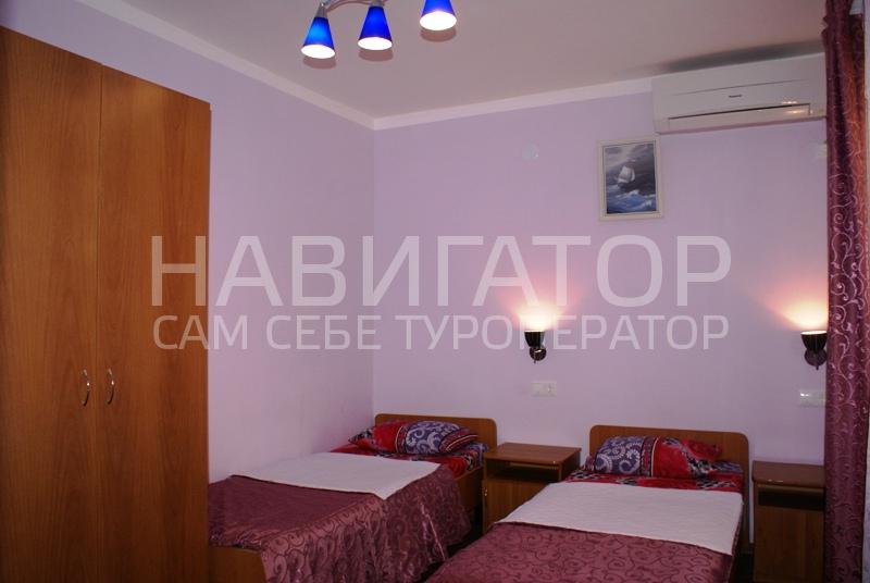 ТРИ БОГАТЫРЯ - гостевой дом в Адлер