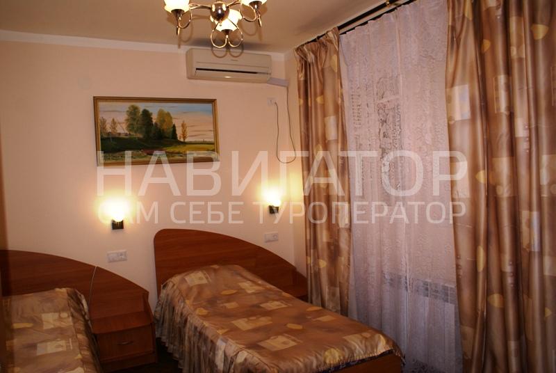 ТРИ БОГАТЫРЯ - гостевой дом в Адлер
