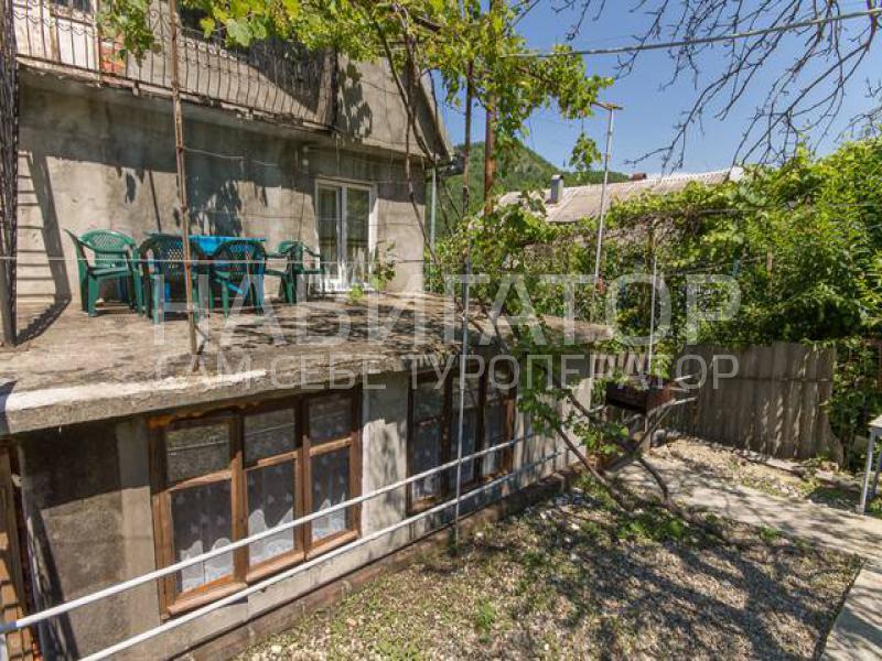 У ЛАРИСЫ - гостевой дом в Курортные поселки Туапсе