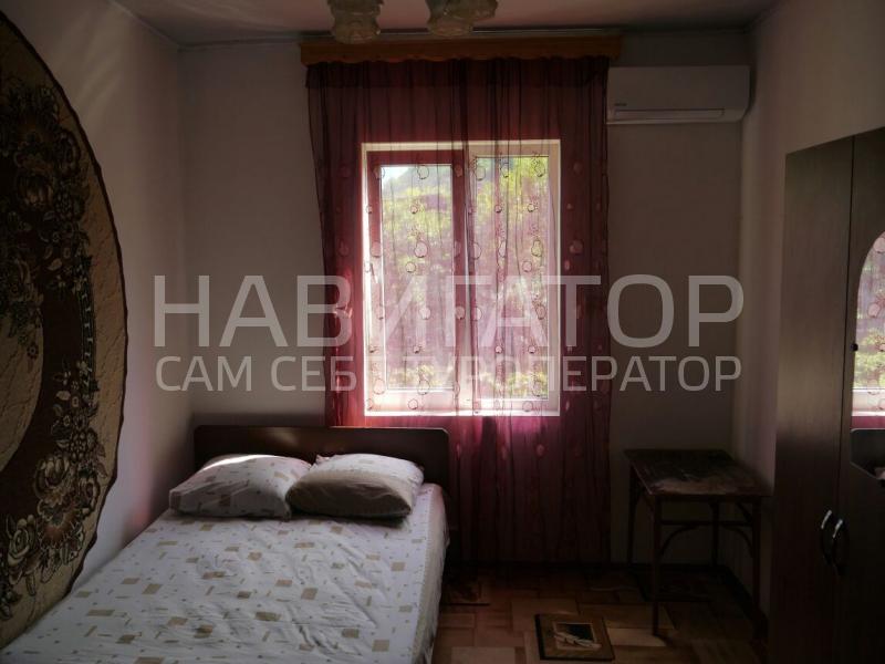 НА РЕЧНОЙ - гостевой дом в Пицунда