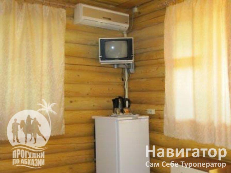 СВЕТЛАНА - гостевой дом в Пицунда СВЕТЛАНА - гостевой дом в Пицунда