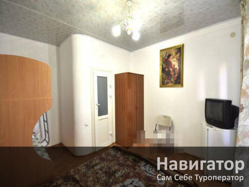 СОСНОВЫЙ ДОМИК - гостевой дом в Геленджик (Толстый мыс) СОСНОВЫЙ ДОМИК - гостевой дом в Геленджик (Толстый мыс)