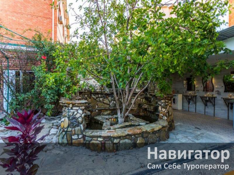 РАДУЖНЫЙ - гостевой дом в Геленджик (Тонкий мыс) РАДУЖНЫЙ - гостевой дом в Геленджик (Тонкий мыс)
