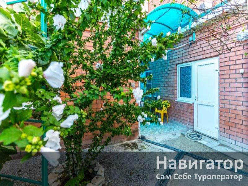 РАДУЖНЫЙ - гостевой дом в Геленджик (Тонкий мыс) РАДУЖНЫЙ - гостевой дом в Геленджик (Тонкий мыс)