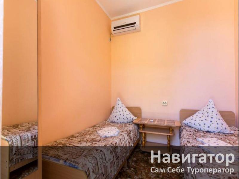РАДУЖНЫЙ - гостевой дом в Геленджик (Тонкий мыс) РАДУЖНЫЙ - гостевой дом в Геленджик (Тонкий мыс)