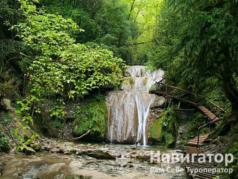 ЛАУРА - гостевой дом в Курортные поселки Лазаревского района ЛАУРА - гостевой дом в Курортные поселки Лазаревского района