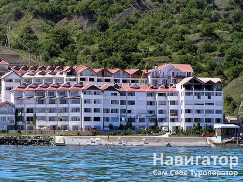 ДЕЛЬФИН - эллинг в Алушта