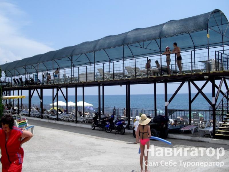 ДЕЛЬФИН - эллинг в Алушта ДЕЛЬФИН - эллинг в Алушта