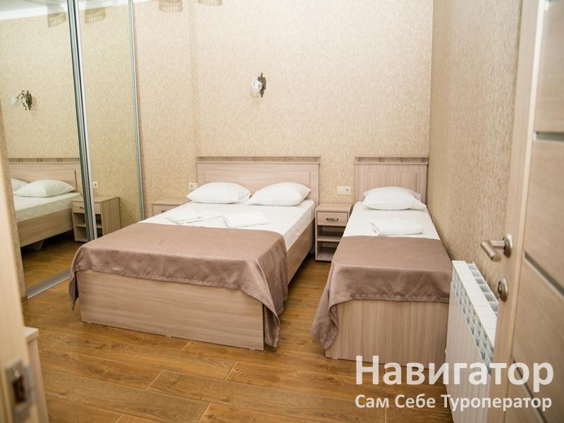 ОТДЫХ У ЛИЗЫ - частный сектор в Витязево ОТДЫХ У ЛИЗЫ - частный сектор в Витязево