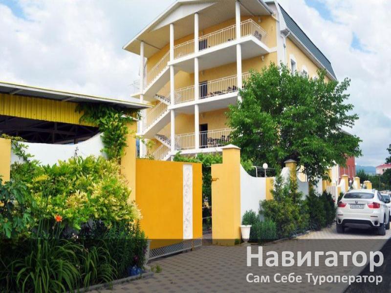 НАИРА - гостевой дом в Геленджик (Тонкий мыс) НАИРА - гостевой дом в Геленджик (Тонкий мыс)