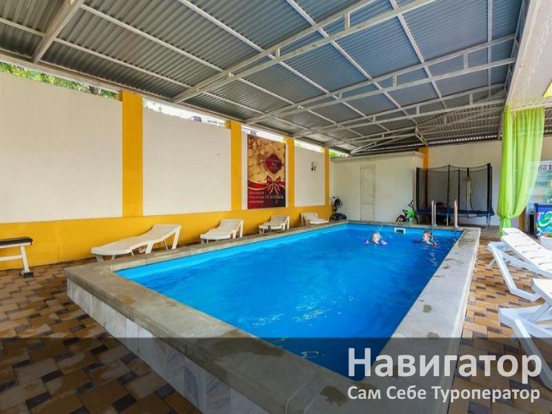 НАИРА - гостевой дом в Геленджик (Тонкий мыс) НАИРА - гостевой дом в Геленджик (Тонкий мыс)