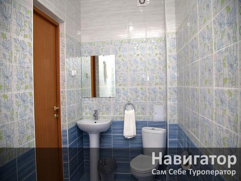 АФРИКА - гостевой дом в Геленджик (Толстый мыс) АФРИКА - гостевой дом в Геленджик (Толстый мыс)
