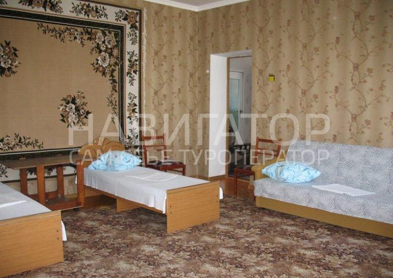 5800 - гостевой дом в Кучугуры