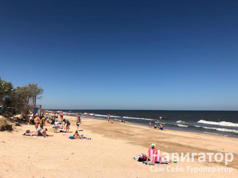 ЛОТОС - база отдыха в Голубицкая ЛОТОС - база отдыха в Голубицкая