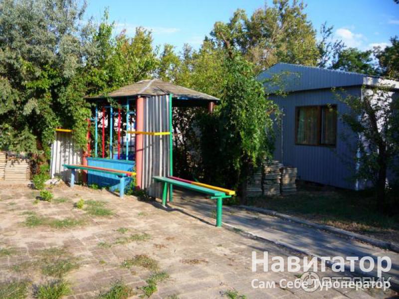 ЛОТОС - база отдыха в Голубицкая ЛОТОС - база отдыха в Голубицкая