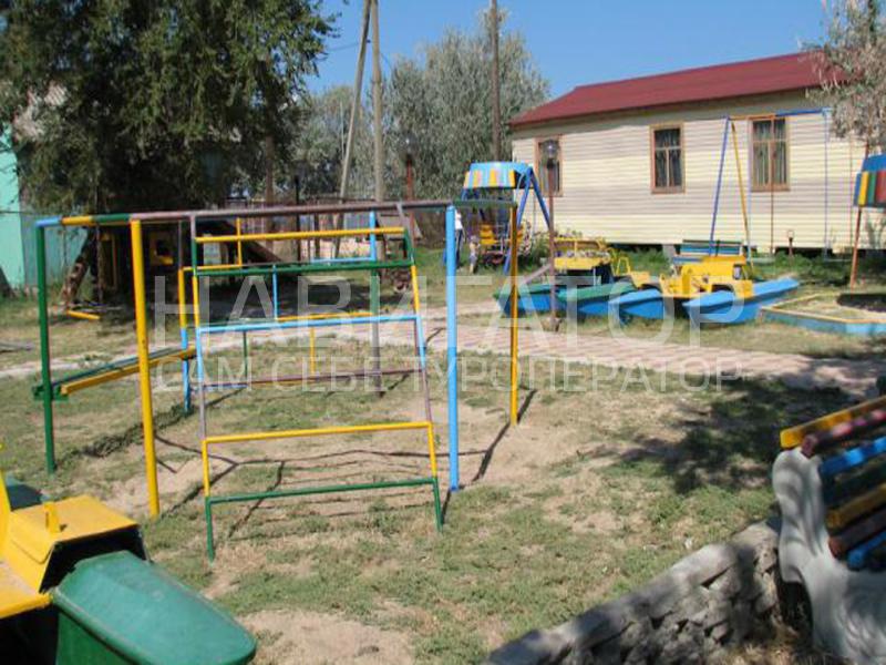 МЕЛИОРАТОР - база отдыха в Голубицкая