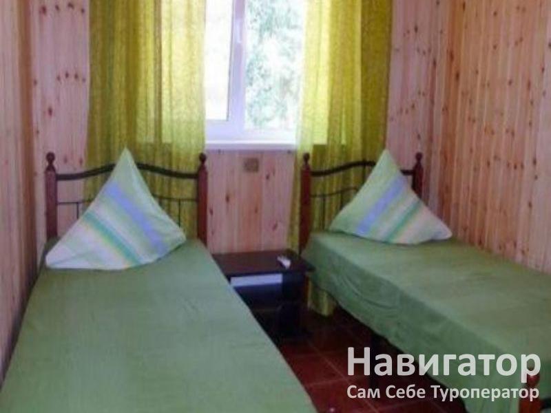 ГИДРОСТРОИТЕЛЬ - база отдыха в Голубицкая ГИДРОСТРОИТЕЛЬ - база отдыха в Голубицкая