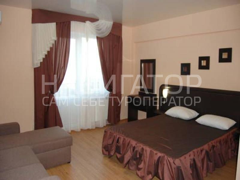 ALEX HOME - гостевой дом в Небуг