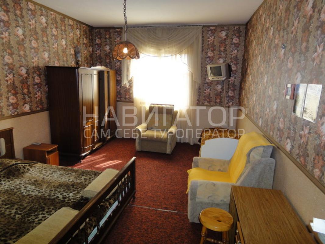 ТРИ-И - отель в Лоо ТРИ-И - отель в Лоо