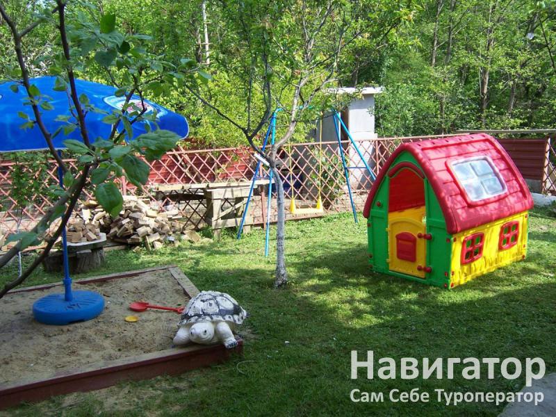 У НИКОЛАЯ - гостиница** в Лоо У НИКОЛАЯ - гостиница** в Лоо