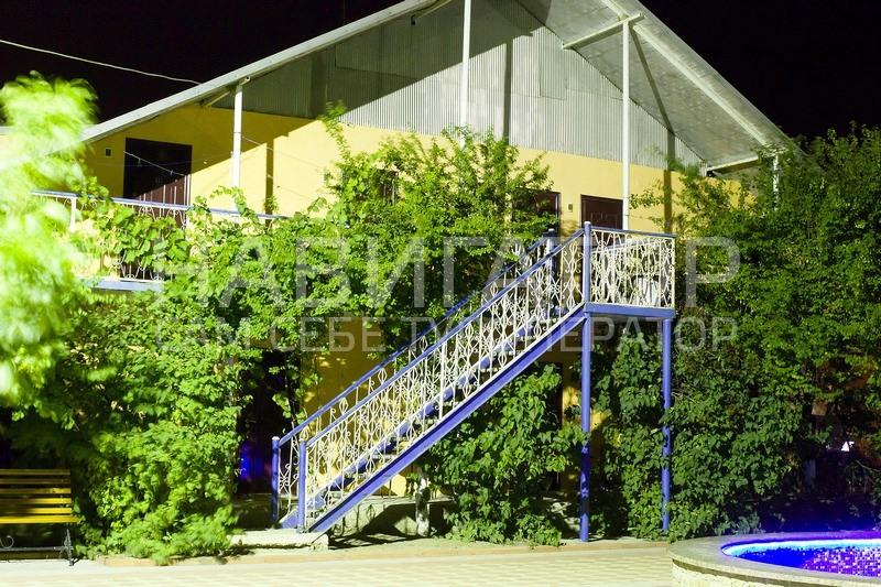 ЗАПОРОЖСКАЯ СЕЧЬ - база отдыха в Феодосия ЗАПОРОЖСКАЯ СЕЧЬ - база отдыха в Феодосия