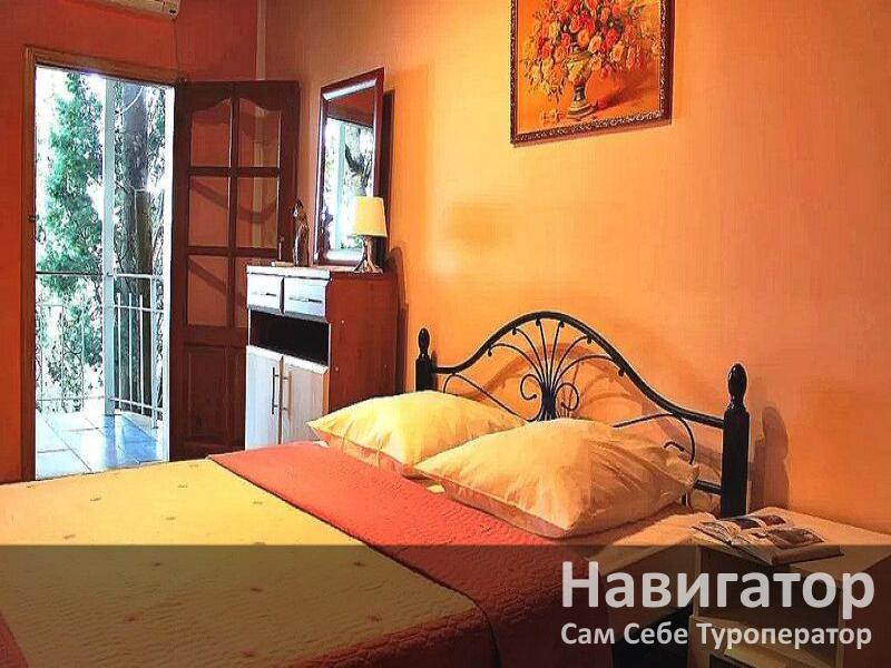 РАДМИР - гостевой дом в Алупка РАДМИР - гостевой дом в Алупка