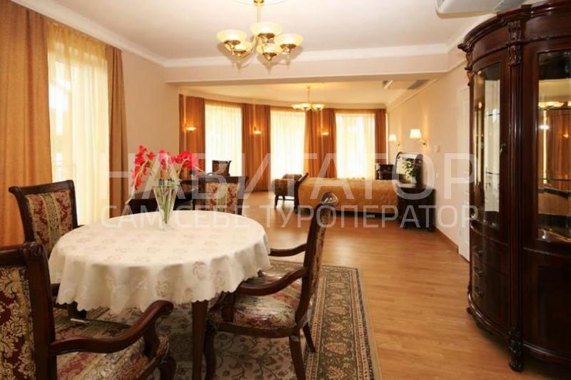 ДАЧА НИКИТИНА - vip-отель в Алупка ДАЧА НИКИТИНА - vip-отель в Алупка