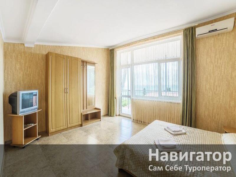 У ГРАФСКОГО ПАРКА - гостиничный комплекс в Алупка У ГРАФСКОГО ПАРКА - гостиничный комплекс в Алупка
