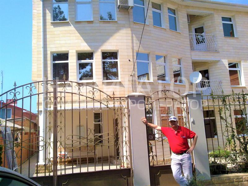 ЛЮДМИЛА - гостевой дом в Анапа ЛЮДМИЛА - гостевой дом в Анапа