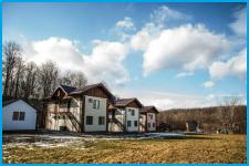 ЛЕСНАЯ ПОЛЯНКА - база отдыха - продана в Гуамка пос.