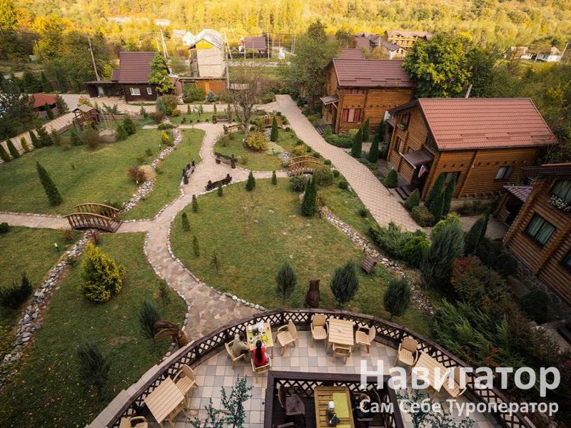 У скалы Монах - туристический комплекс в Хамышки с. У скалы Монах - туристический комплекс в Хамышки с.