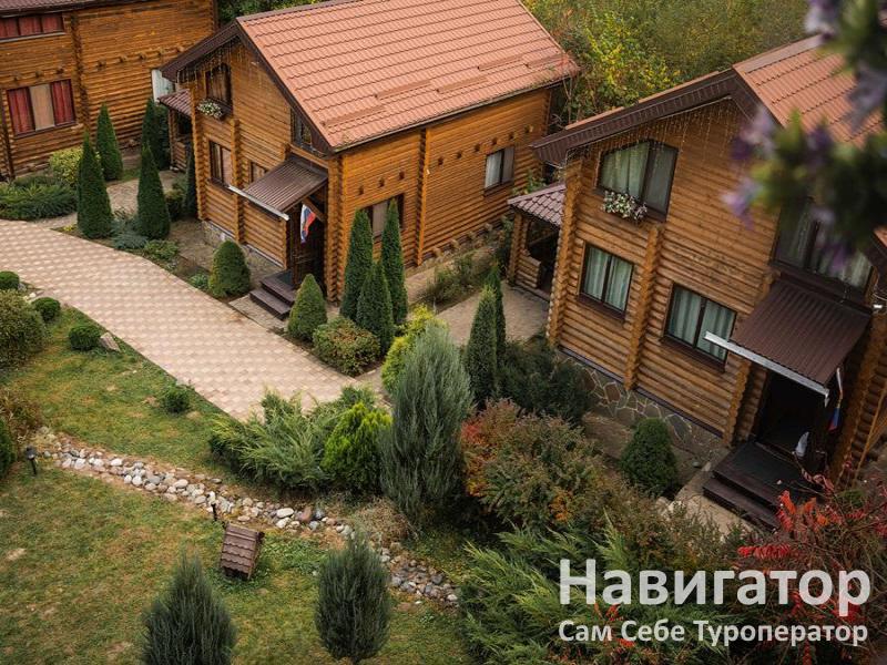 У скалы Монах - туристический комплекс в Хамышки с. У скалы Монах - туристический комплекс в Хамышки с.