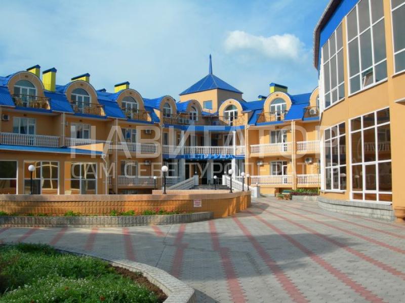 ЮЛИАНА - гостиничный комплекс в Евпатория