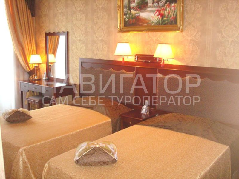 УКРАИНА ПАЛАС - гостиница в Евпатория УКРАИНА ПАЛАС - гостиница в Евпатория