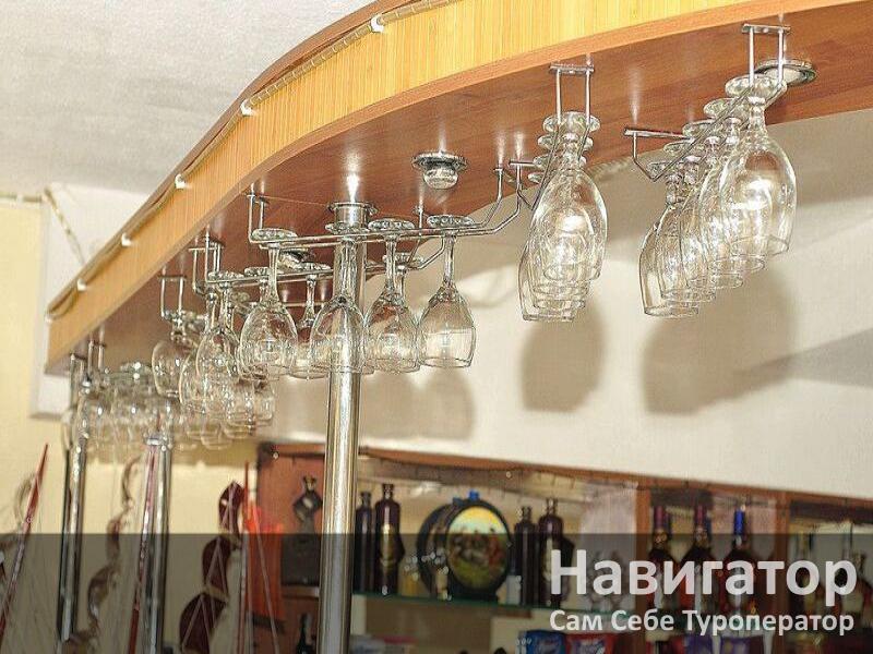 СЕРБЕСТ (SERBEST) - гостиница в Алупка