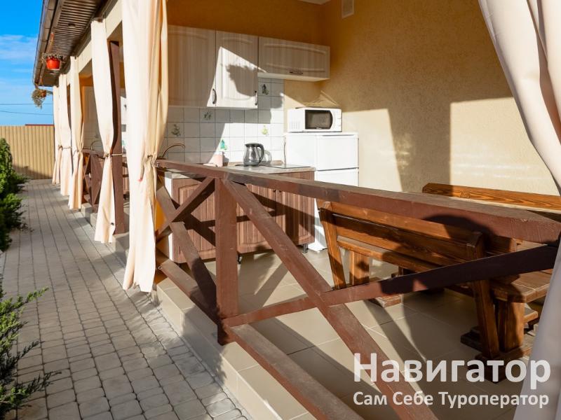 СЕМЕЙНЫЙ РАЙ - гостевой дом в Кучугуры СЕМЕЙНЫЙ РАЙ - гостевой дом в Кучугуры