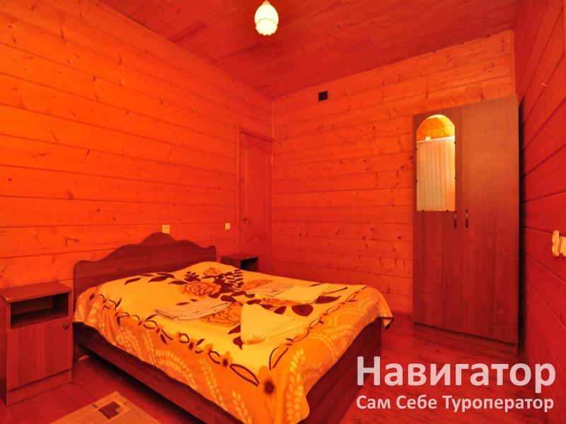 ТРИ СОСНЫ - гостиница в Гудаута ТРИ СОСНЫ - гостиница в Гудаута