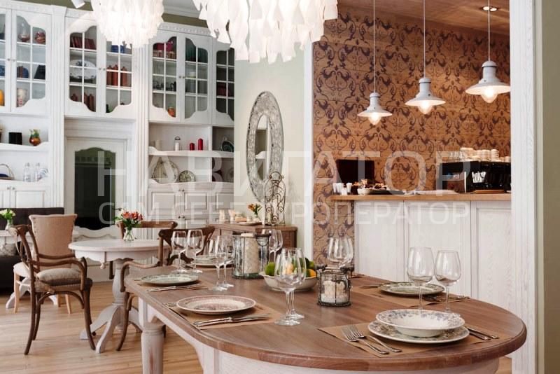 CHALET DE PROVENCE BUSINESS HOTEL (Шале де Прованс Бизнес Отель) - отель в Санкт-Петербург CHALET DE PROVENCE BUSINESS HOTEL (Шале де Прованс Бизнес Отель) - отель в Санкт-Петербург